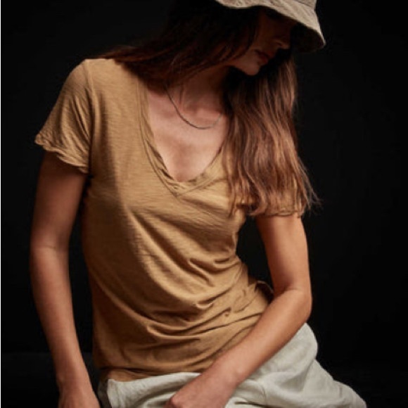 James Perse Sheer Slub Casual V-Neck in Bronze - Size 4 - Picture 1 of 7